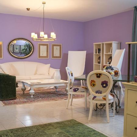 B&B Maison Biagetti ซานตาคันเจโล ดิ โรมาญญา ภายนอก รูปภาพ