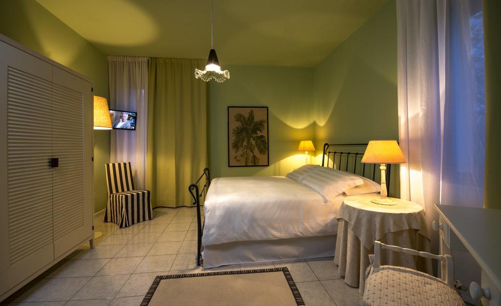 B&B Maison Biagetti ซานตาคันเจโล ดิ โรมาญญา ห้อง รูปภาพ