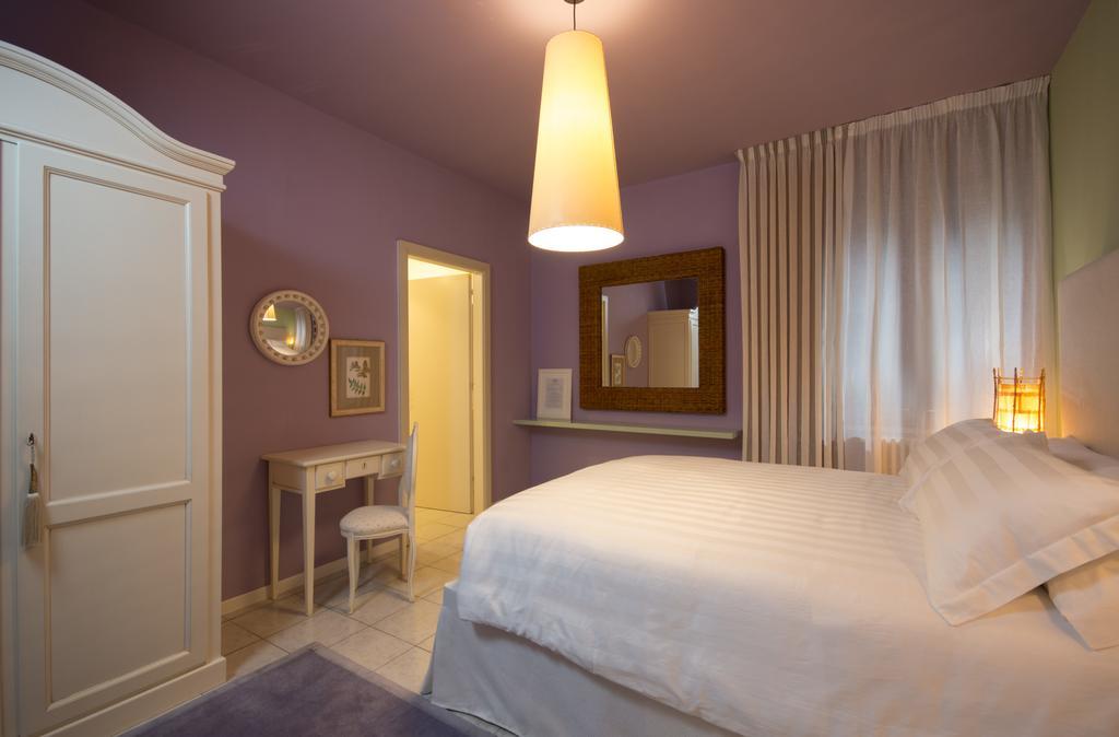 B&B Maison Biagetti ซานตาคันเจโล ดิ โรมาญญา ห้อง รูปภาพ